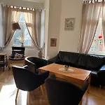 Mascha Apartment *
